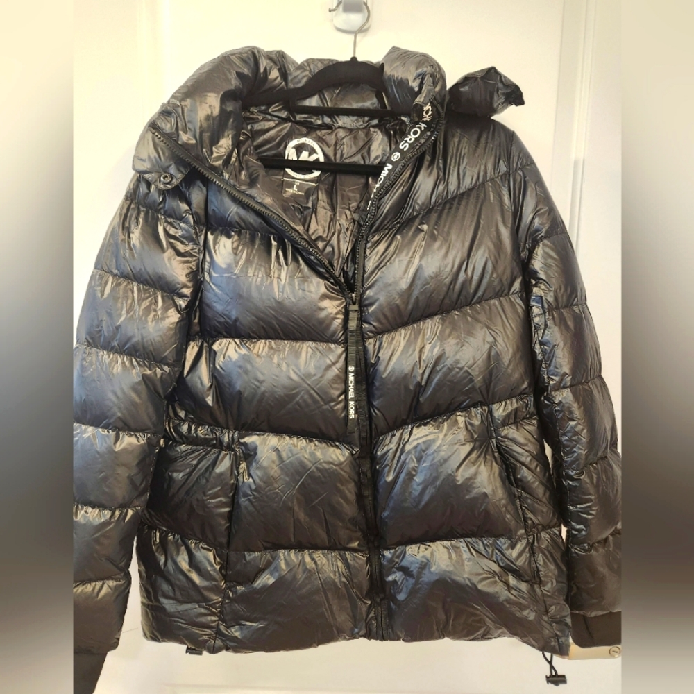 Michael Kors Black Down Puffer Jacket with Bag Size Large